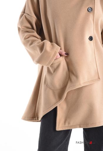 Abrigo corto asimetrico con botones con bolsillos - ph 4