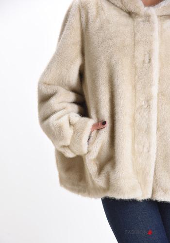 Cappotto pelliccia sintetica con tasche con bottoni con cappuccio - ph 4