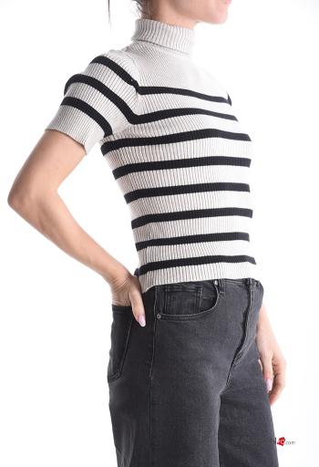 Jersey manga corta a rayas de cuello alto - ph 3