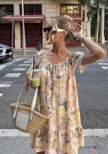 Robe détail dentelle