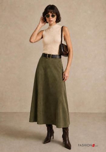 Skirt with belt