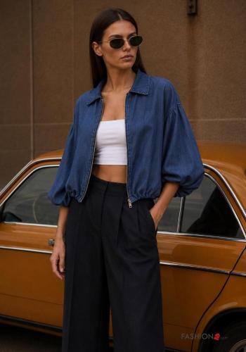 Jacket with zip