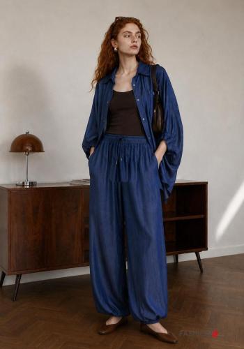 Trousers with pockets