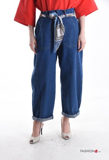 Jeans aus Baumwolle mit schärpe