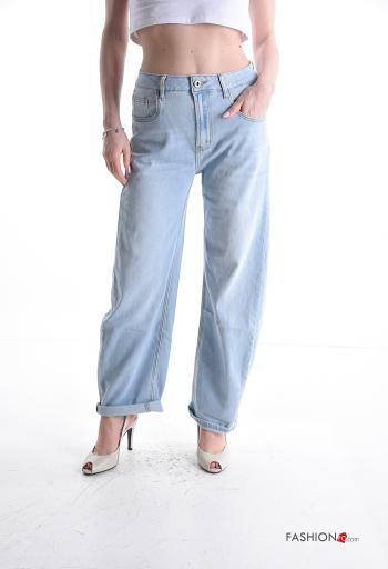 Calças de ganga em Algodão denim com bolsos com botões com fecho