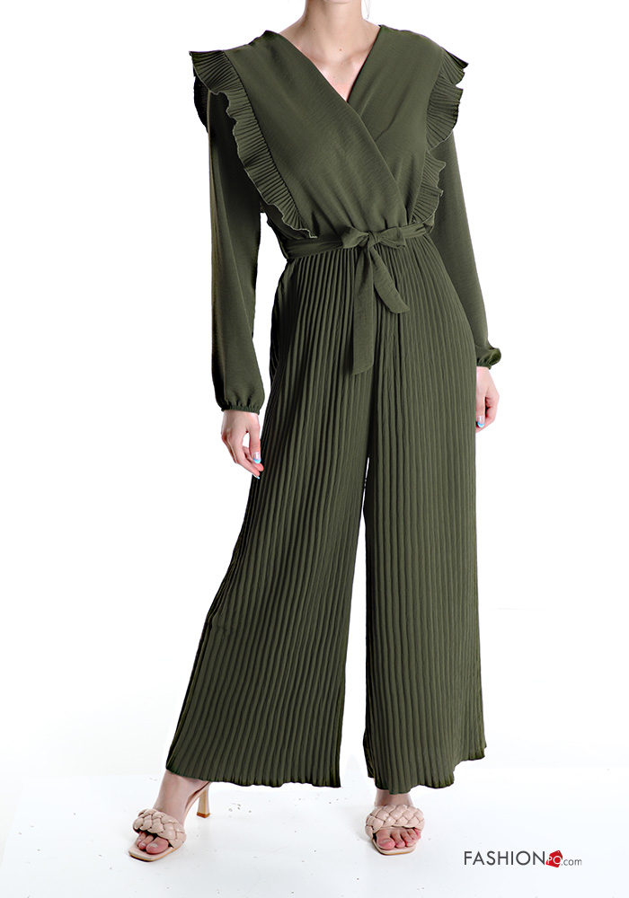  pleated Jumpsuit with bow with v-neck