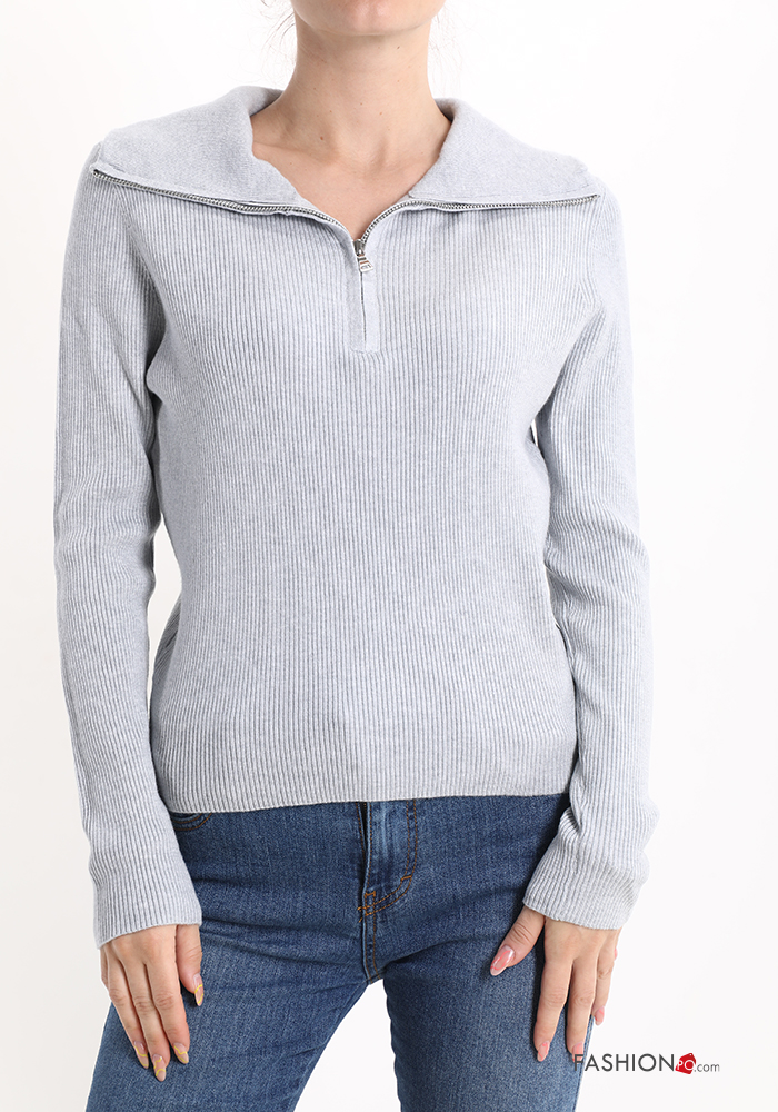  Sweater with zip