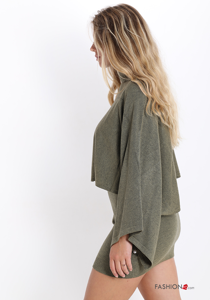 turtleneck with pearls