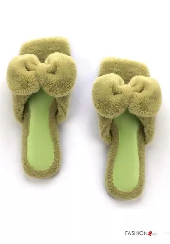  Slippers with bow