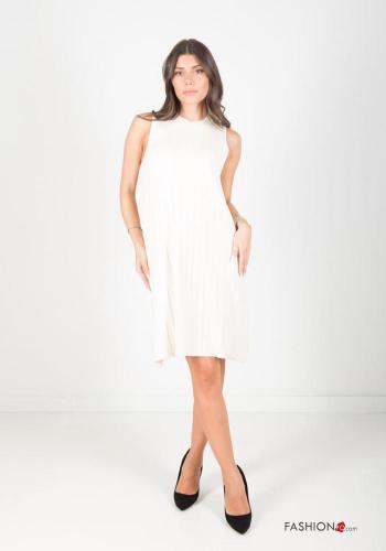  Vestido Sin Mangas con plisado por la rodilla  nata