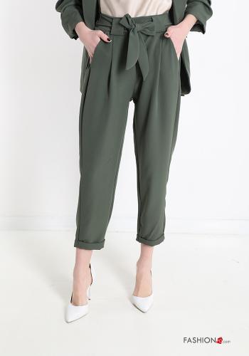  Pantalones con bolsillos con moño  Verde militar