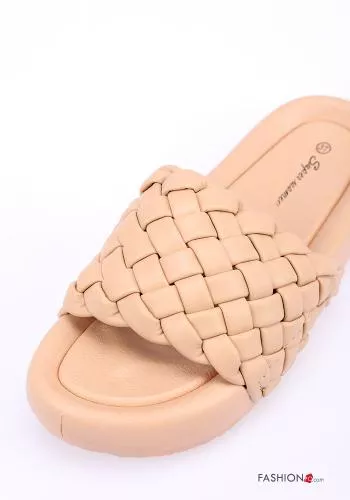  Sandalias planas imitación de cuero 