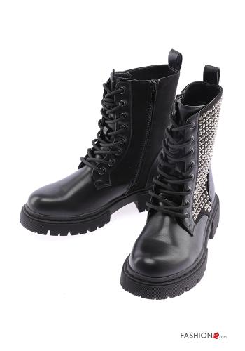  Botim estilo militar imitação de couro com fecho com tachas  Preto