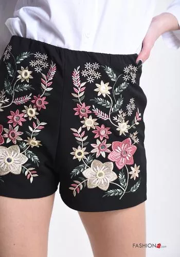  Embroidered Shorts 