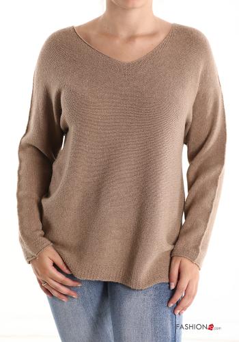  Jersey con cuello en v  Color camel