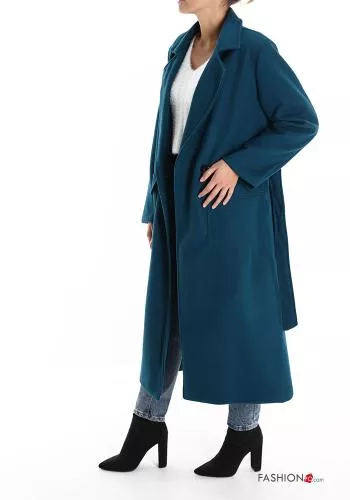  Coat with buttons