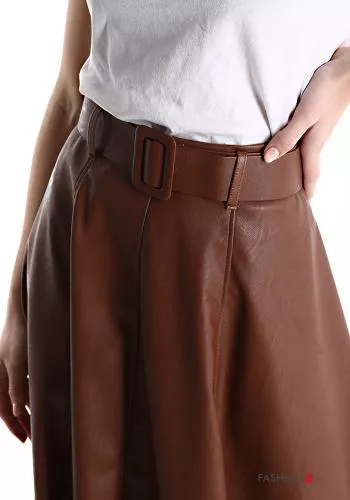  Falda imitación de cuero circular con cinturón 