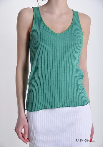  Tank-Top with v-neck