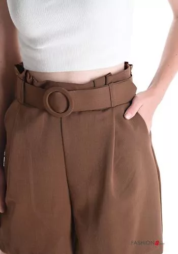  Shorts with belt with elastic with pockets