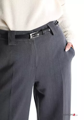  Pantalone wide leg con cintura con tasche 
