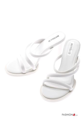  Scarpe con tacco a punta arrotondata  Bianco