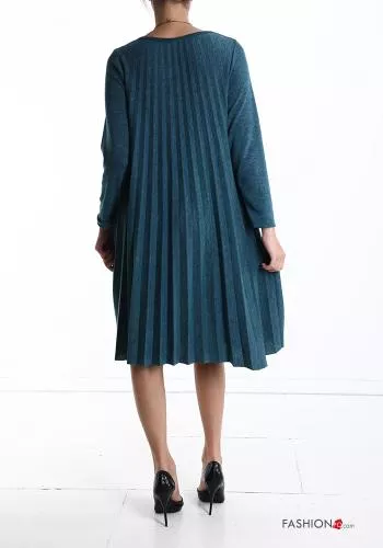  long sleeve knee-length pleated Wool Mix Dress with necklace