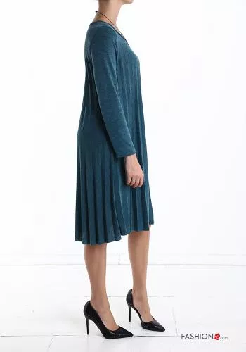  long sleeve knee-length pleated Wool Mix Dress with necklace