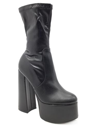  faux leather platform Heeled shoes with zip