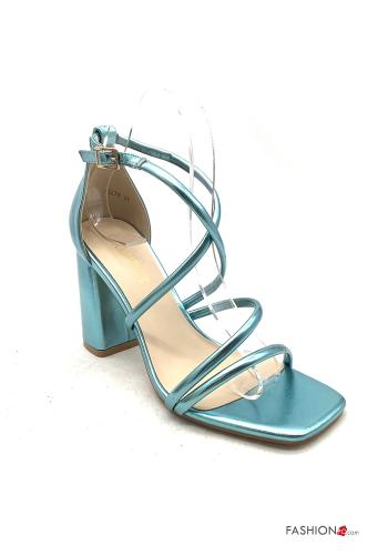  Sapatos de salto metalizado com pulseira 