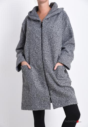 Coat with pockets with hood with zip