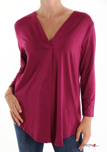  Long sleeved top with v-neck