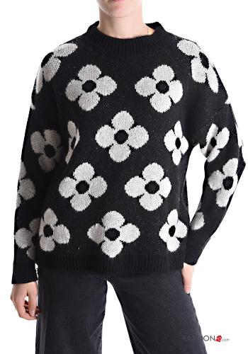  Floral Sweater  Black