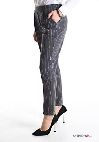  Striped Trousers with pockets with elastic