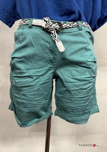  Cotton Bermuda with belt with pockets