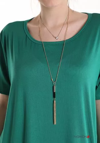  T-shirt with necklace