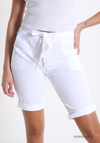  Bermuda in Cotone con tasche con fiocco  Bianco