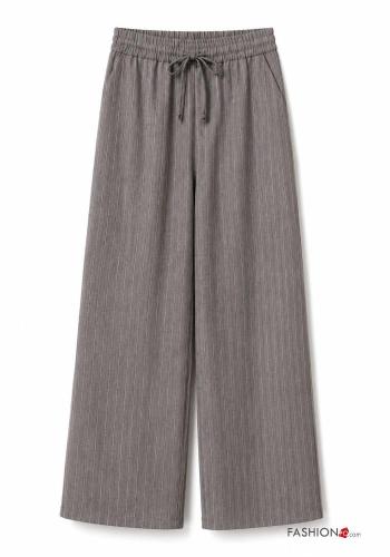Trousers with pockets - ph 2