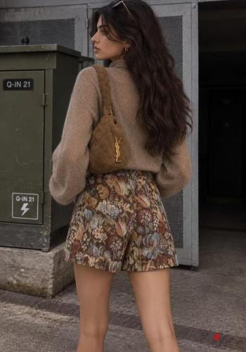 asymmetrical Cotton Skirt with zip - ph 3