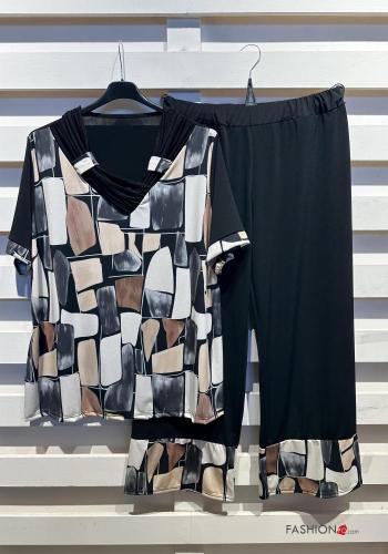 Creative print short sleeve Co-ord with v-neck with elastic - ph 3