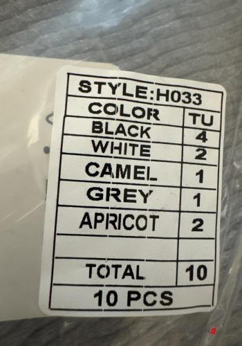 Maglione maniche corte costine girocollo con bottoni - ph 3