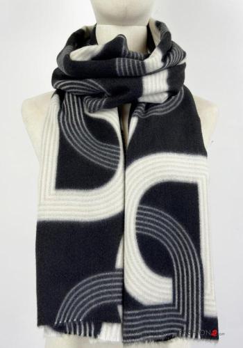 Geometric pattern Scarf - ph 1