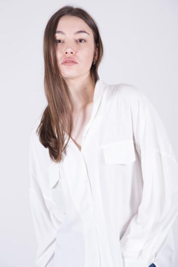 Camicia maniche lunghe con colletto con bottoni con tasche - ph 2
