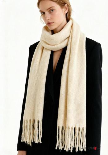 Scarf with fringe - ph 2