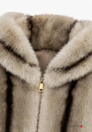 Cappotto in Pelliccia ecologica - ph 4