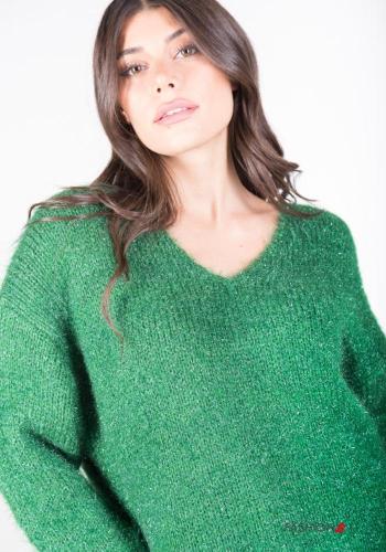 Sweater with v-neck - ph 3