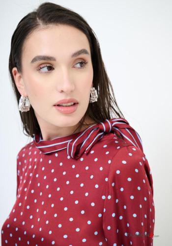 Blusa cetim manga comprida Padrão bolas com laço - ph 2
