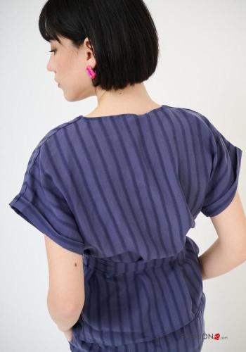 Blusa maniche corte Fantasia righe scollo a V con cintura in stoffa - ph 3