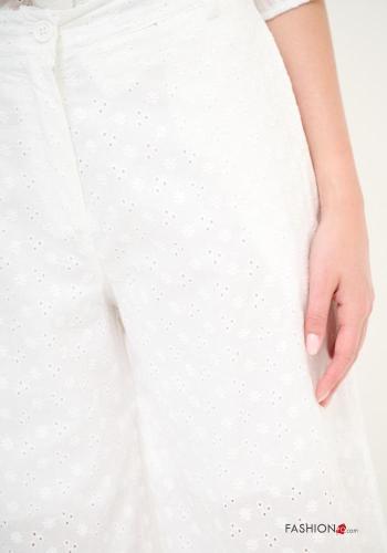 Pantalon en Coton wide leg à broderie avec poches à boutons broderie anglaise avec fermeture éclair - ph 3