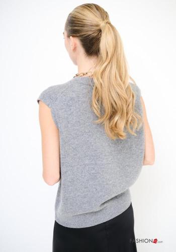 sleeveless Wool Cardigan with buttons with v-neck - ph 3