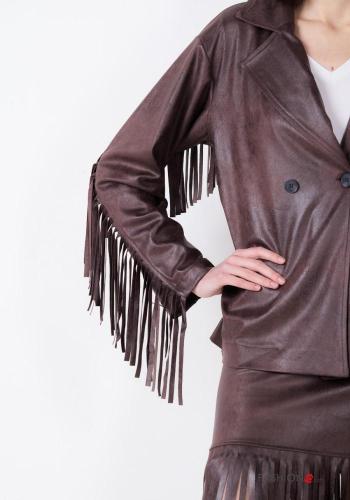 Abrigo imitación de cuero manga larga con botones con flecos - ph 2